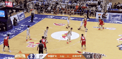 3个月拿下3个MVP,这位小猛男是…?